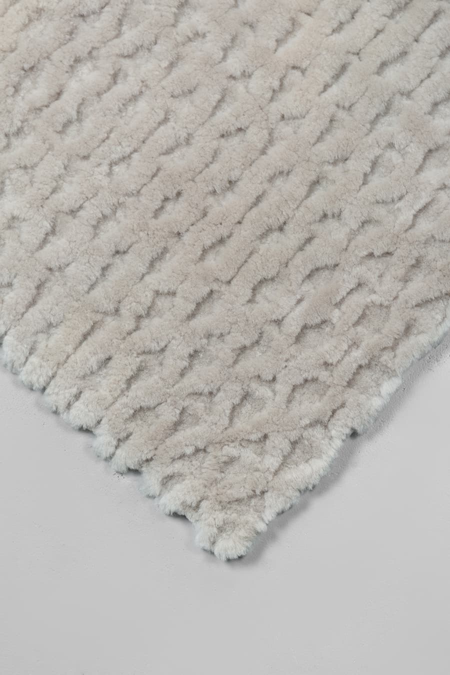 AMANDA - Sculpted Grey Rug