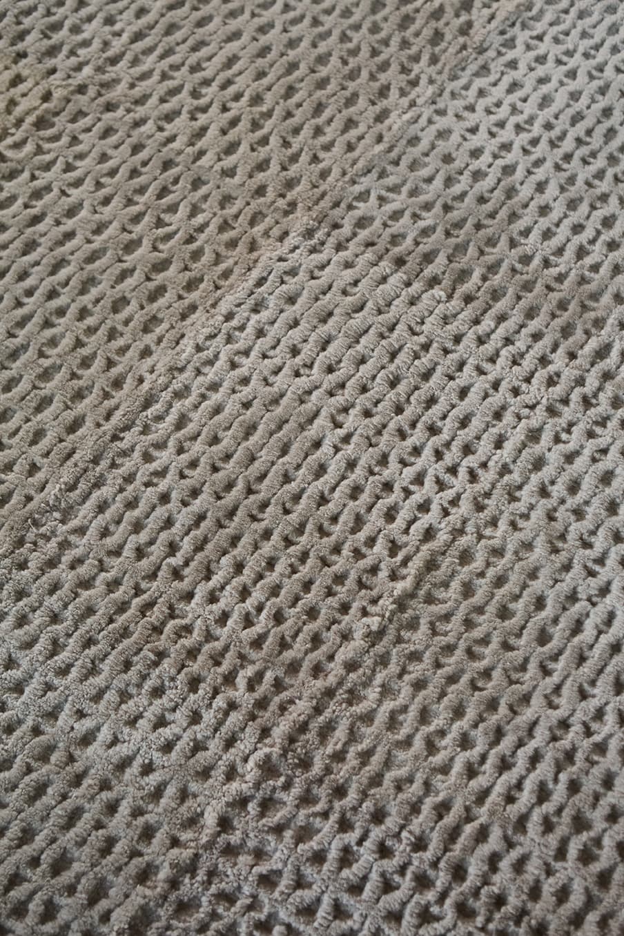 AMANDA - Sculpted Grey Rug