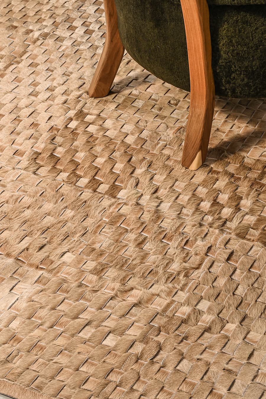 BASKET WEAVE - Leather Cowhide Rug