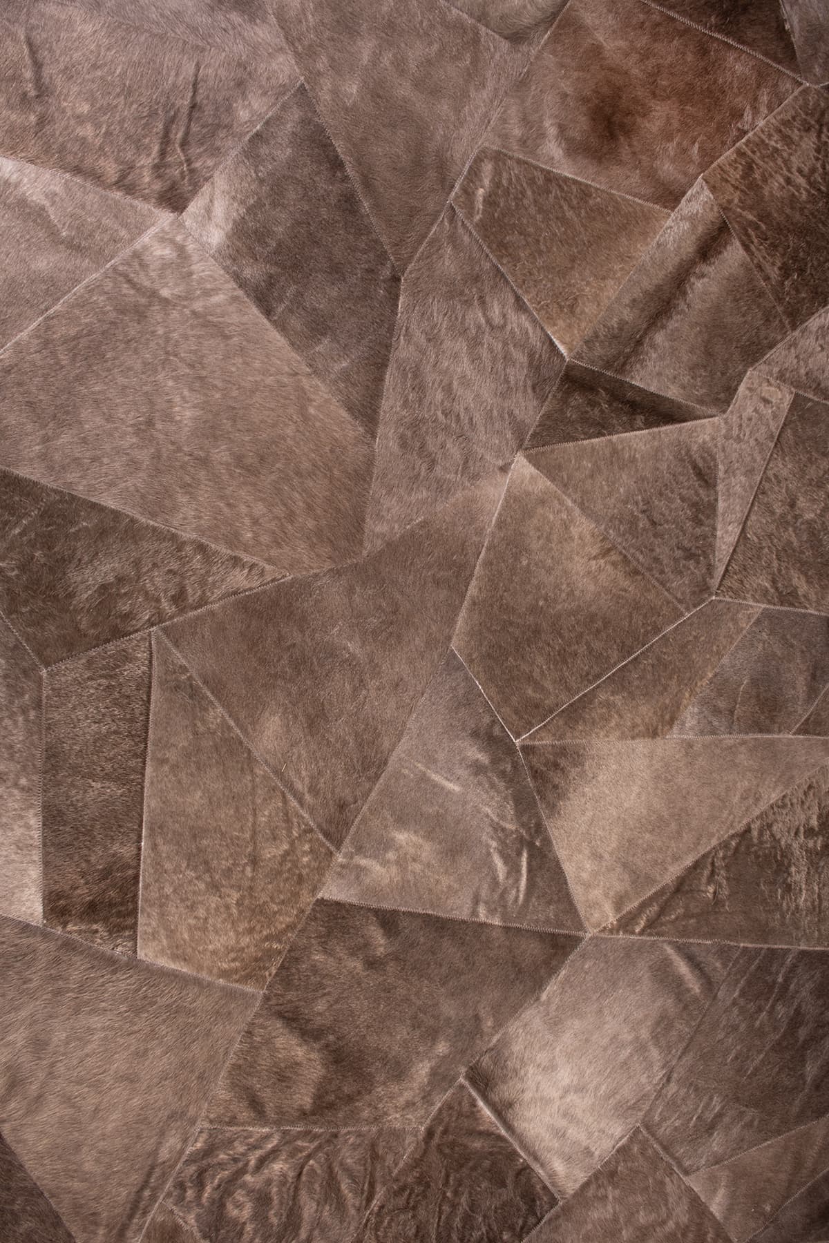 BROKEN ROUND - Patchwork Cowhide Rug