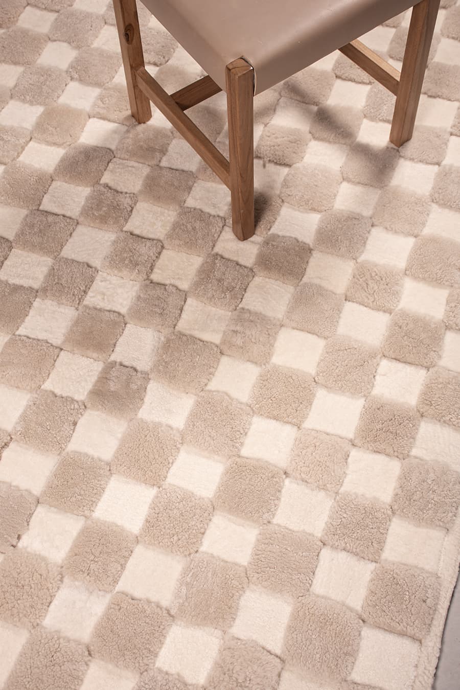 CHECKERED – High and Low Shearling Rug
