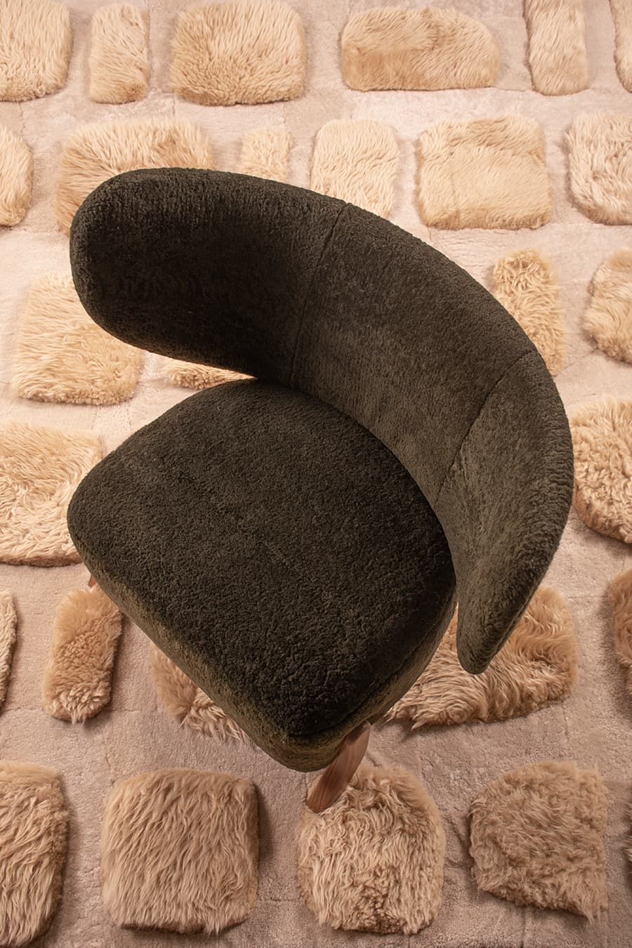 COBBLESTONE – Custom Sheepskin & Shearling Rug