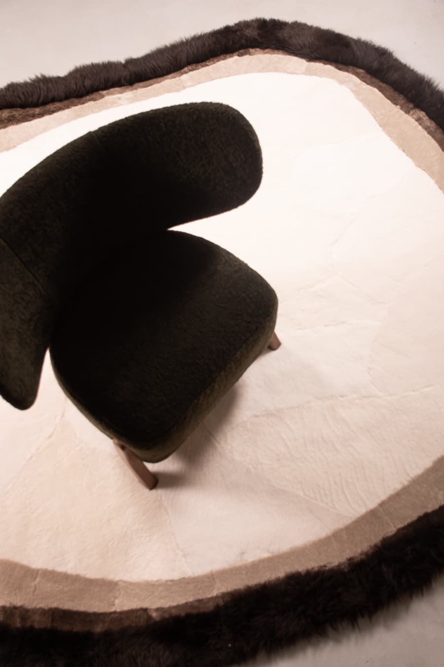 CROMO – Custom Shaped Shearling Rug