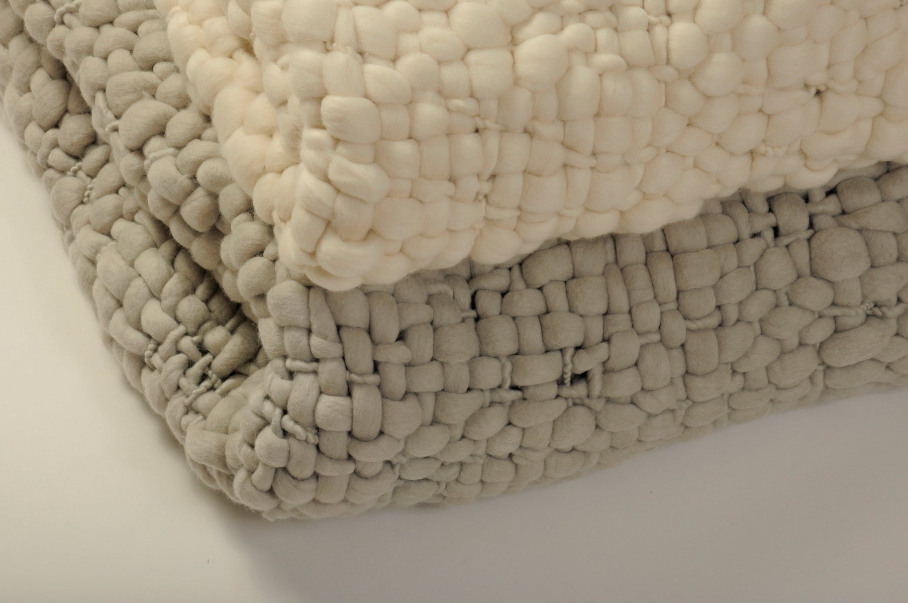 Clouds Chunky Knit Throw Blanket