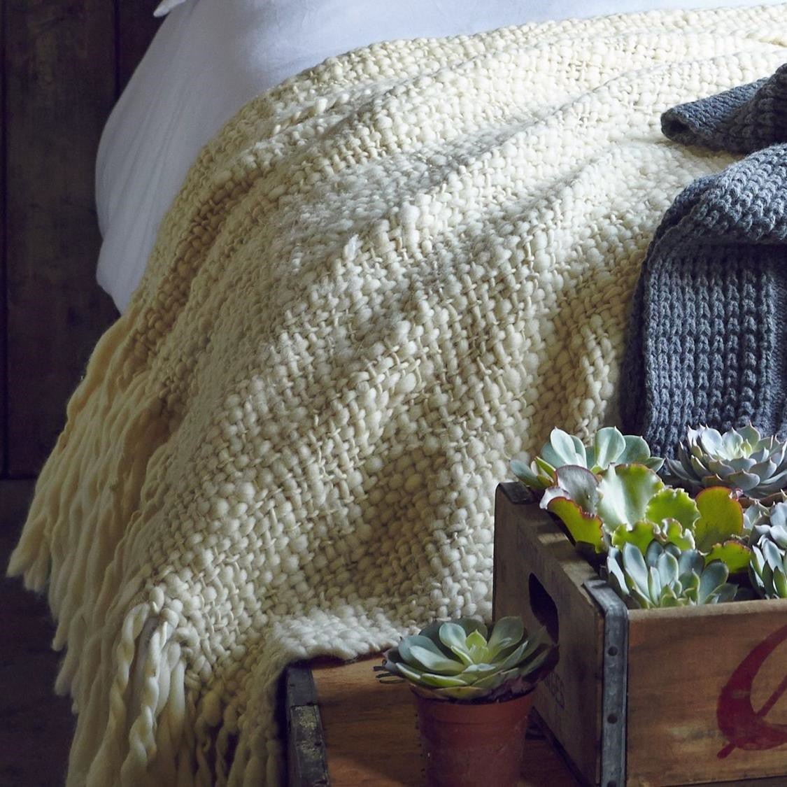 Flame Chunky Wool Blanket