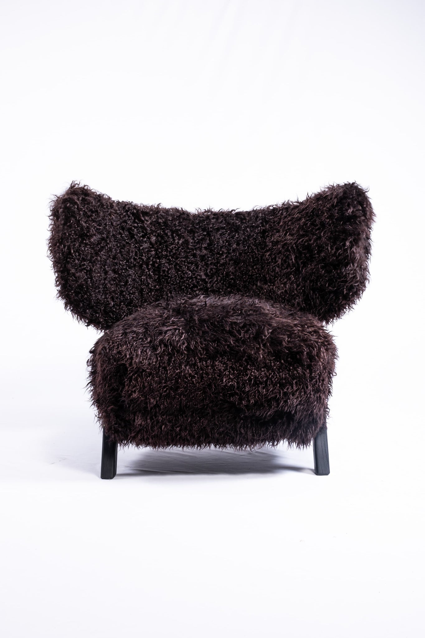 CURLY GOATSKIN for Upholstery – Sculptural Texture, Naturally