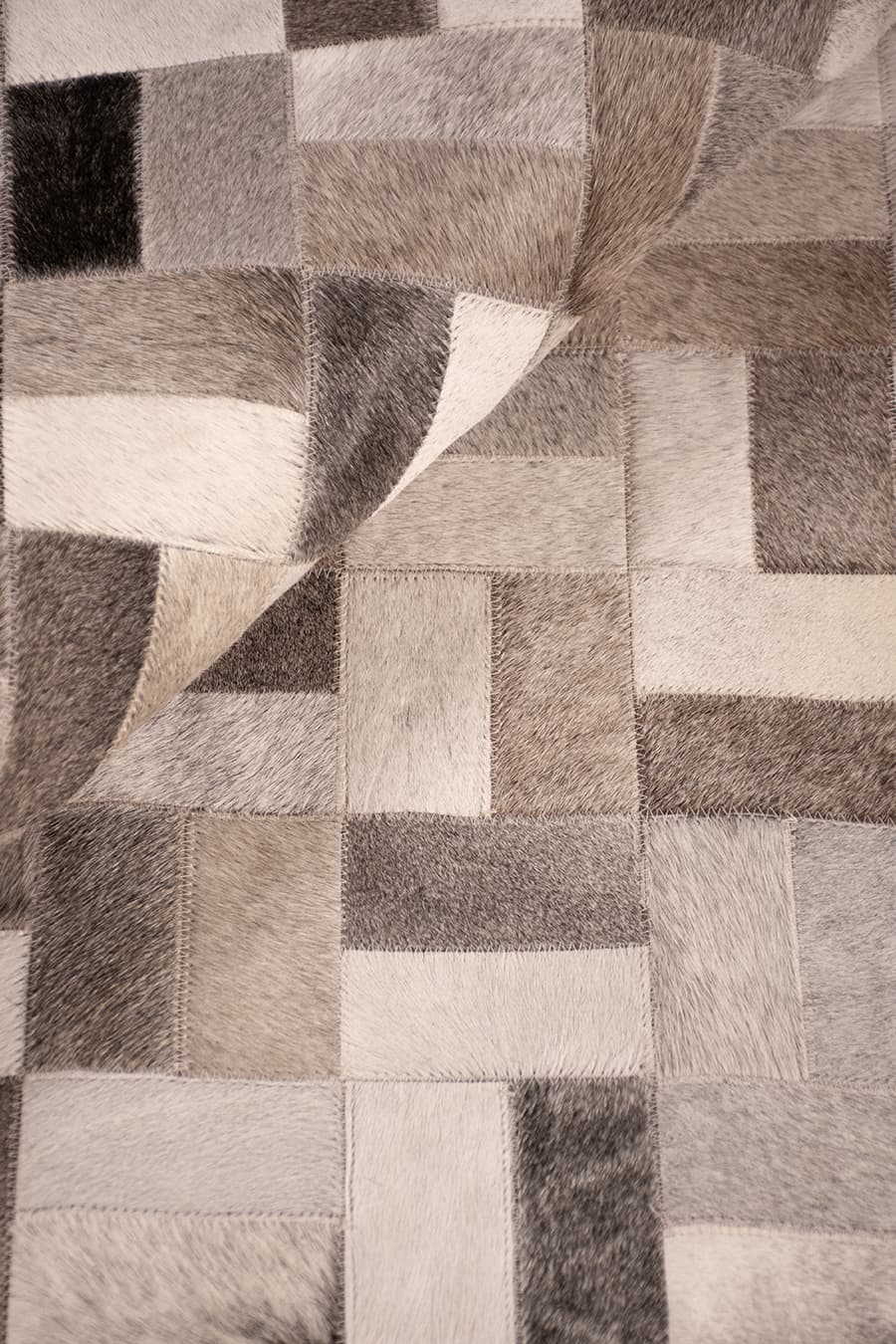 PARQUET – Bespoke Cowhide Rug
