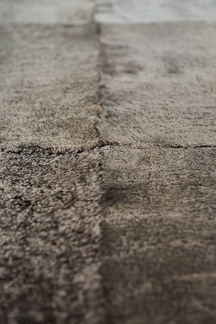 PLAIN STACKED - Charcoal Lambskin Rug