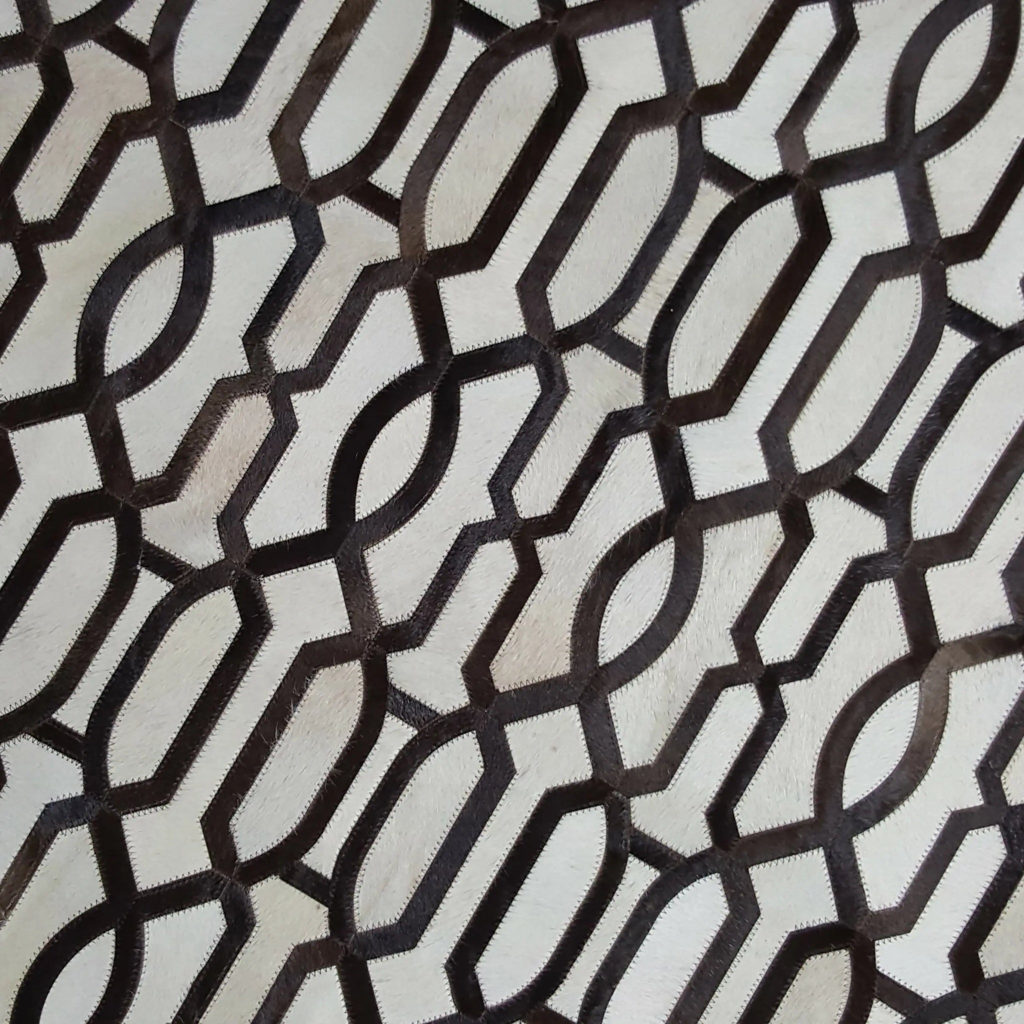 SMALL TRELLIS – Geometric Patagonian Cowhide Rug