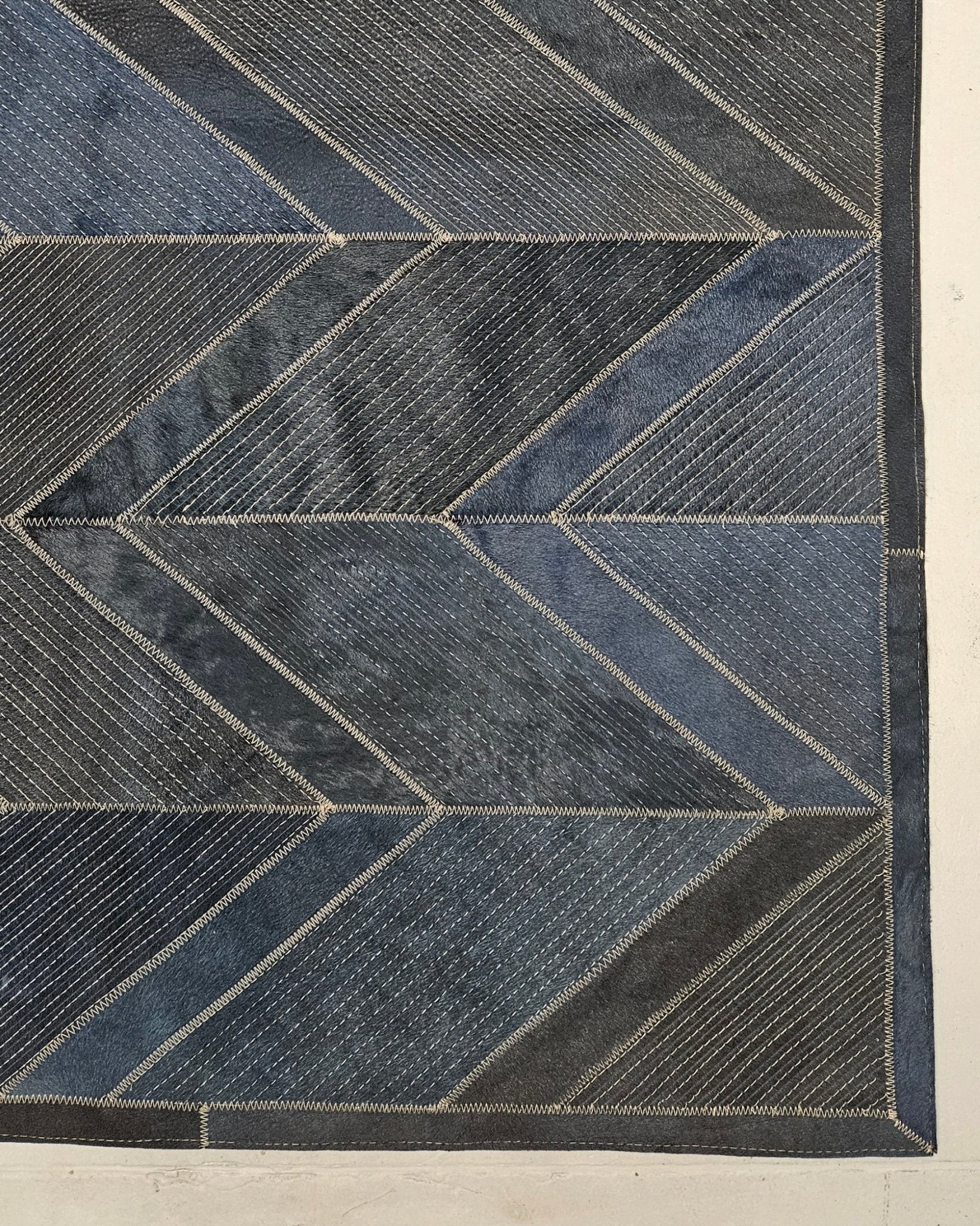 SPECIAL HERRINGBONE – Handcrafted Designer Cowhide Rug