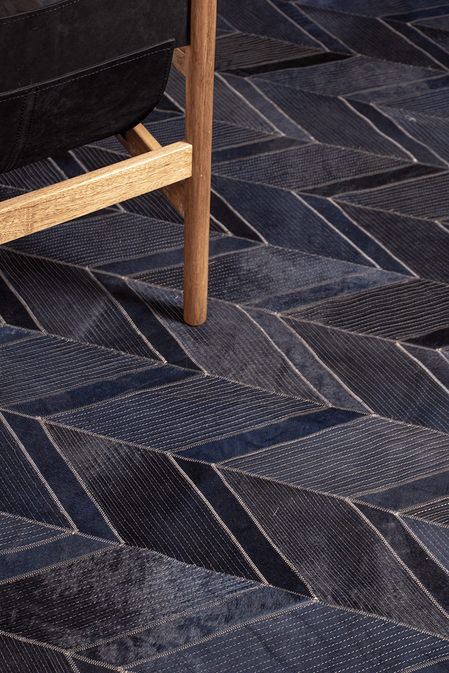 SPECIAL HERRINGBONE – Handcrafted Designer Cowhide Rug