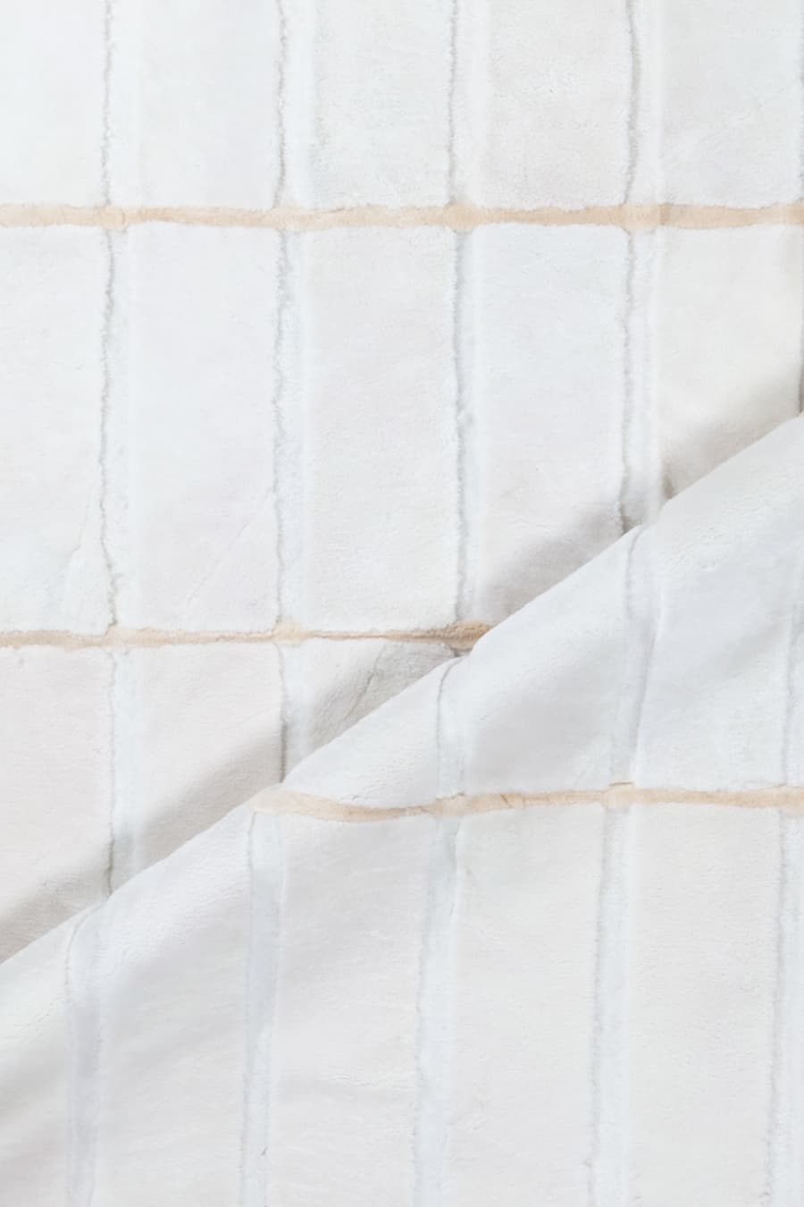 WHISPER - Mercerized Shearling Rug