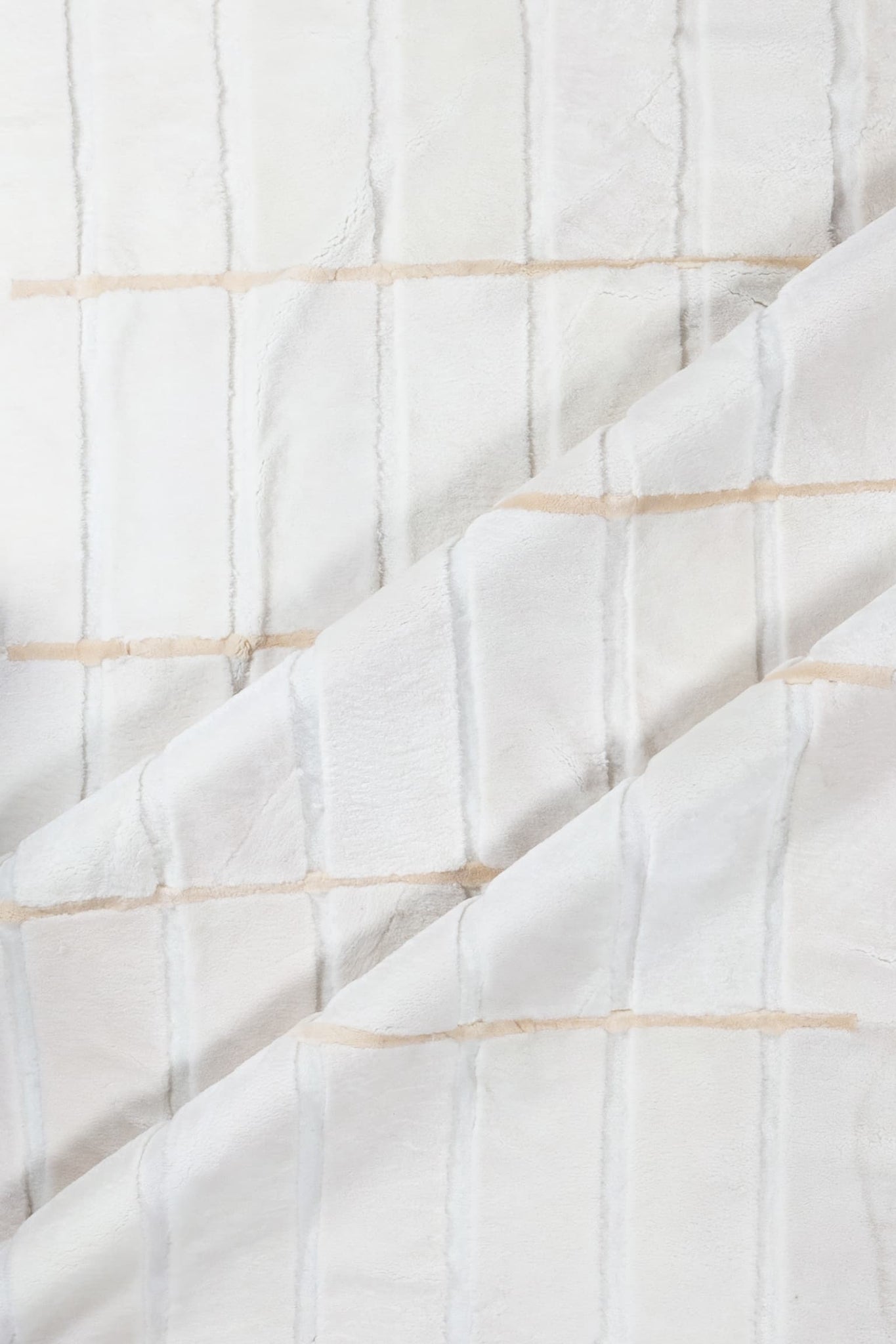 WHISPER - Mercerized Shearling Rug