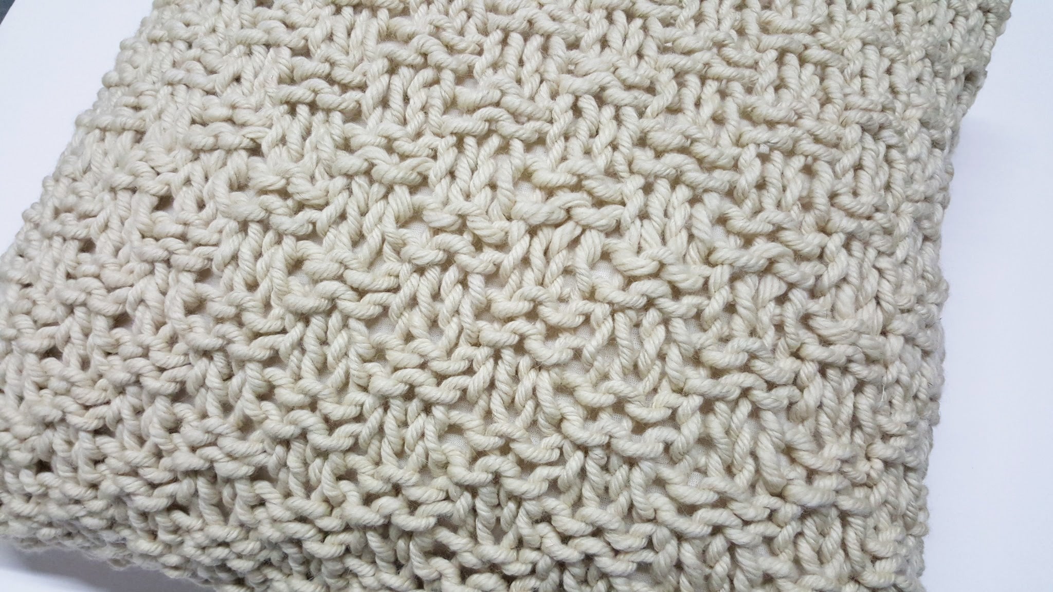 Mecha Twisted Wool Pillow