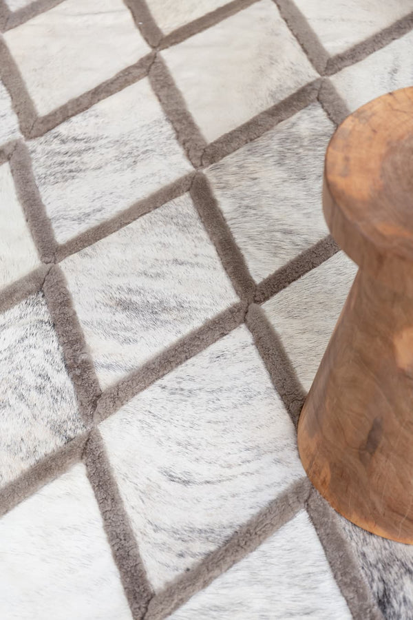 Diamonds Rug in Hide and Shearling