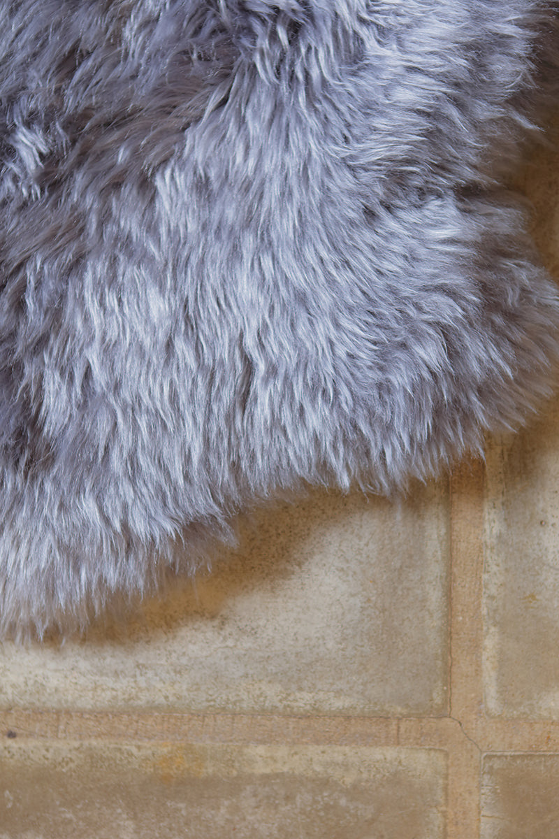 Sheepskin Runner Fur Rug - Gray Steel  -  (2.4´ x 6.9´ )