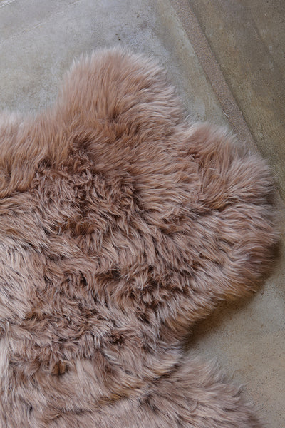 Sheepskin Runner Fur Rug - White - Premium Patagonian Longwool Rug –  Homelosophy